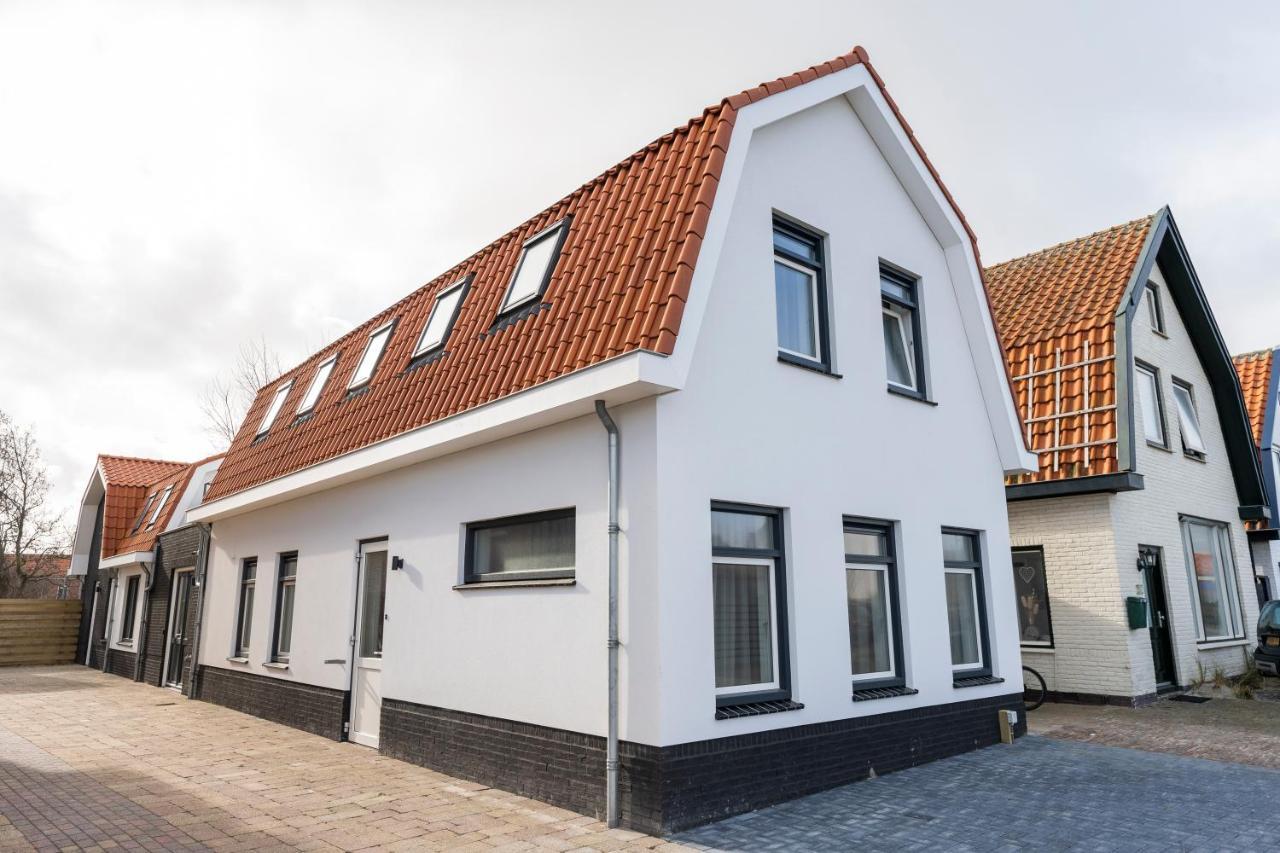 Hotel Tesselhof De Koog  Esterno foto