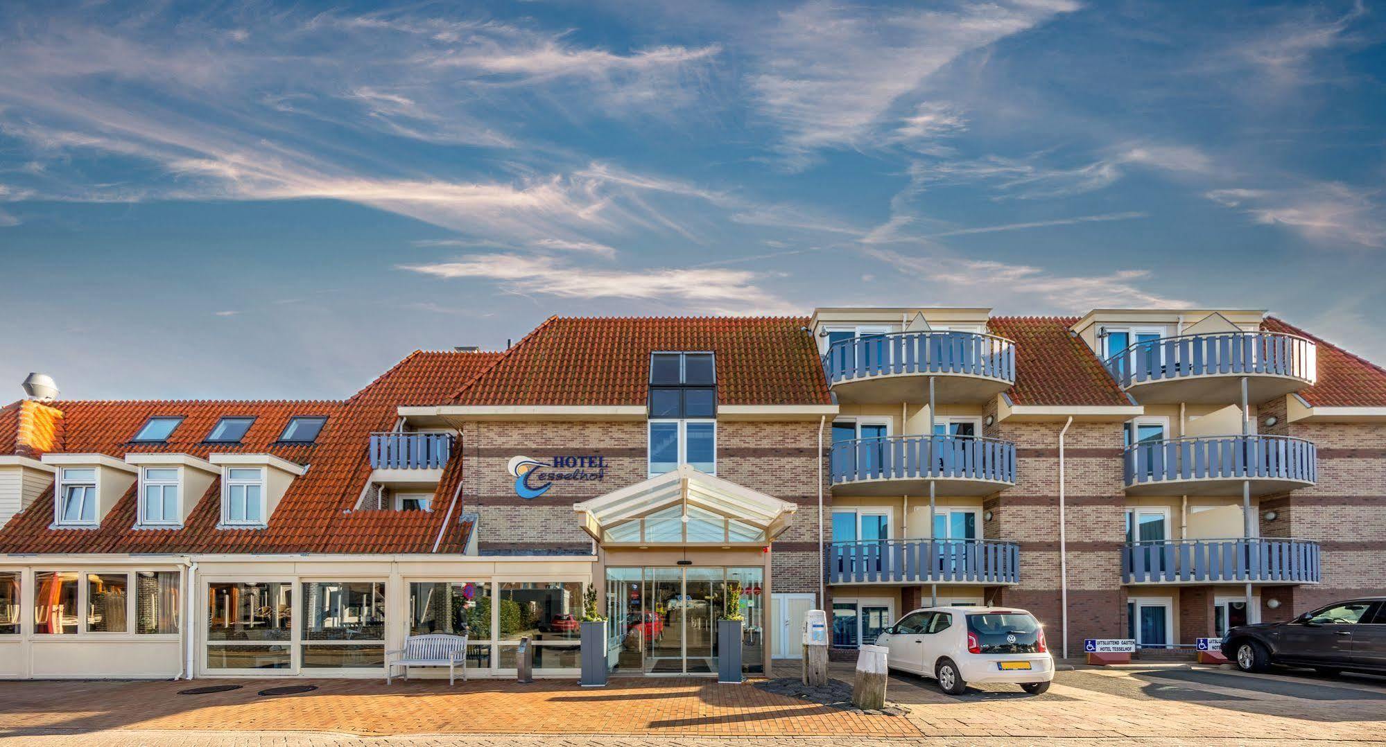 Hotel Tesselhof De Koog  Esterno foto